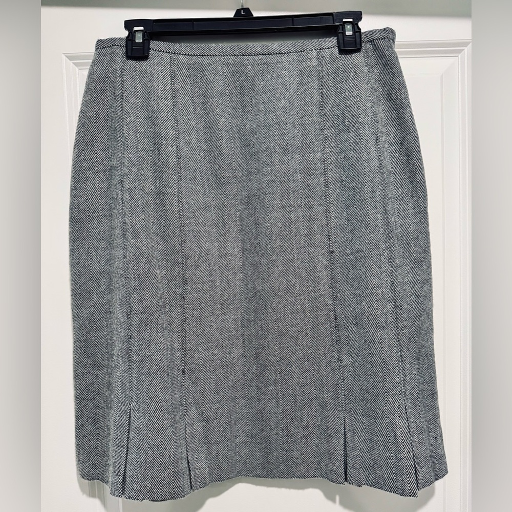 Cato Classic Gray Herringbone Kick Pleat Wool Blend Skirt